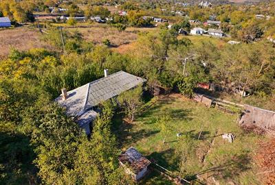 Teren si casa de vanzare   in Bestepe-judet Tulcea - 1