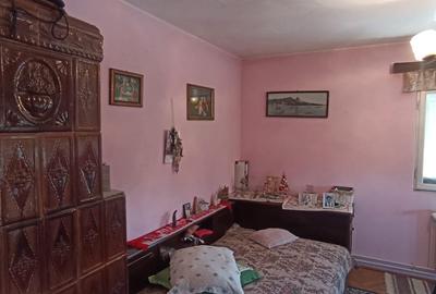 Casă individuală cu teren 1.100 mp în Balotești-Ilfov, toate utilitățile - 10
