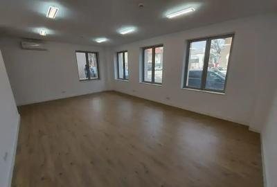 Spatiu comercial 4 camere central /Armeneasca-Universitate /Comision 0 - 1