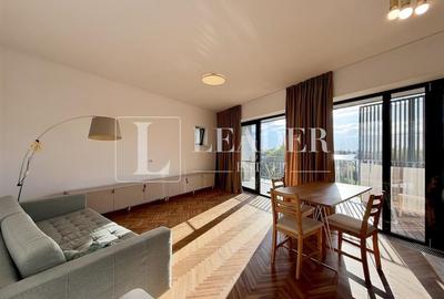 Apartament cu 3 camere decomandat, mobilat în Străulești