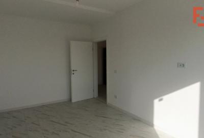 Apartament cu 3 camere decomandat, ETAJ 2 - Giroc - 6