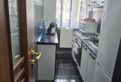 Închiriere apartament 3camere, etaj 1 , micro 5 Târgoviște - 6