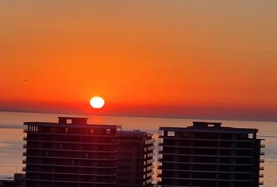 Apartament cu 4 camere decomandat, mobilat în Mamaia-Sat