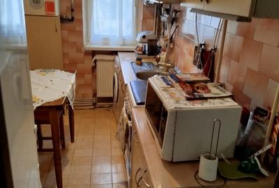 Apartament 2 camere renovat, etaj 1, zona Carpați - 6