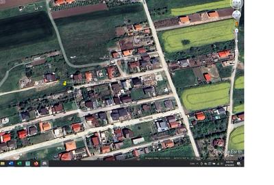 Teren Construcții intravilan de 400 mp, în Lazu