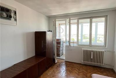 Apartament cu 2 camere semidecomandat, mobilat în Cetății