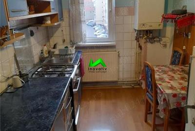 Apartament de vanzare 3 camere zona Vasile Aaron - 5