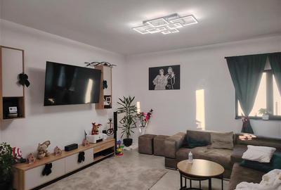 Casă individuală cu 4 camere în Lipănești