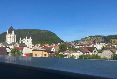 Apartament cu 2 camere decomandat, mobilat în Răcădău