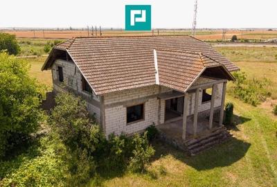 Casă impunătoare în Păuliș - 4
