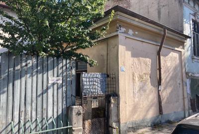 Casă individuală cu 2 camere în Banu Manta