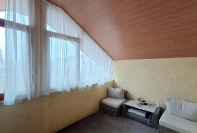 Casă cu 5 camere în Valea Lupului