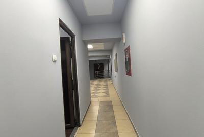 BALADA NEJ CASA DE CULTURA -Etaj in cladire de birouri si parcare! - 18