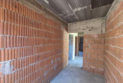 VILA (la roșu) P+1E+M, 265mpu, TEREN 871mp, CHIAJNA-Vlad Țepeș - 15