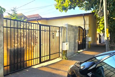 Casa 6 camere P+1E su.132mp.su.teren 237mp.vis a vis de Sc.Inot Razvan Florea - 3