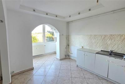 Comision 0% - apartament 2 camere etajul 3 - 3