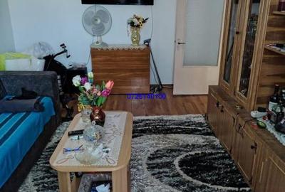 Apartament cu 3 camere în Calarași 4
