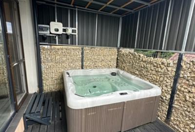 Apartament 2 camere de închiriat, terasă cu jacuzzi,zona Mărul de Aur! - 14