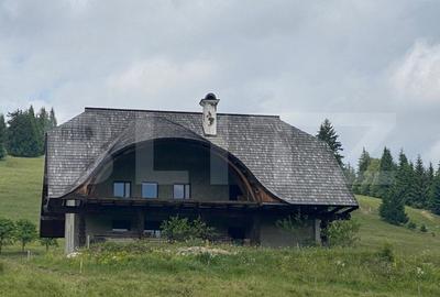 Hotel/Pensiune, în Exterior Vest