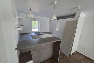 Vila cu piscina - Pipera - 5 camere - 3 bai - 218mp - 900mp teren - 10