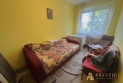 Apartament cu 3 camere de vanzare pe str.Selimbarului-Oradea - 11