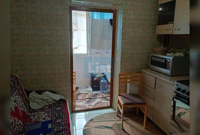 APARTAMENT 2 CAMERE DECOMANTAT ETAJUL 3┃ - 8