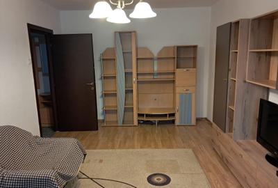 Apartament cu 2 camere decomandat, mobilat în Stadion
