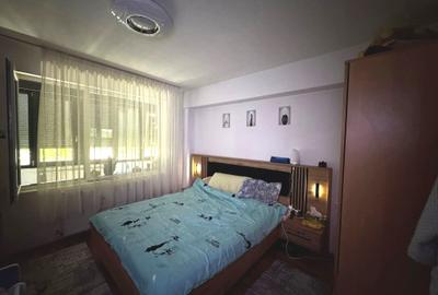 Apartament 2 camere zona Spital 52mp mobilat utilat  63.000eur - 7