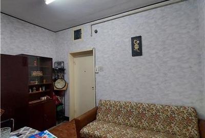 Apartament central cu garaj - 10