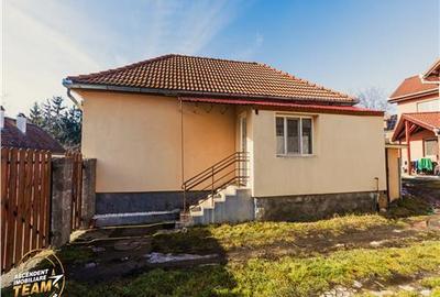 Casă individuală cu 2 camere în Simeria