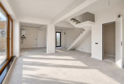 De Vanzare Apartament 3 camere | Curte 116 mp | Piata Domenii - 3