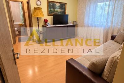 Apartament cu 3 camere semidecomandat în Drumul Taberei