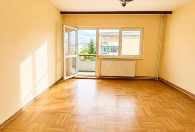 Apartament 4 camere suprafata mare zona Scriitorilor Brasov - 1