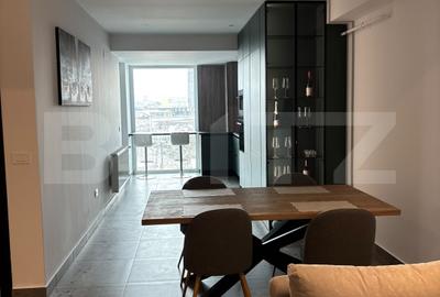 Apartament cu 2 camere decomandat, mobilat în Central