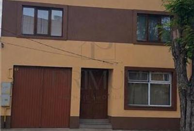 Casă individuală cu 6 camere în Iosefin