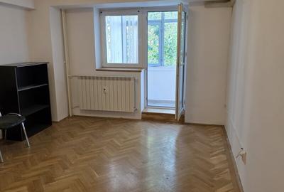 Unirii, Piata Alba Iulia, stradal - 10