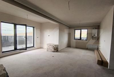 Apartament cu 3 camere decomandat în Exterior Sud