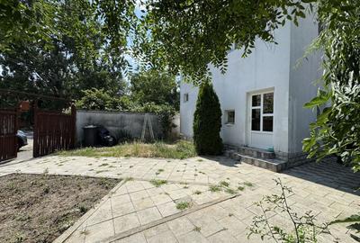 Casă individuală cu 7 camere în Regie