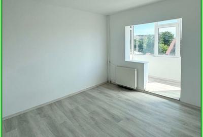Apartament cu 4 camere de vânzare, Ploiești, Malu Roșu, ECX07351 - 3