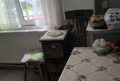 Apartament La Cheie cu 2 camere, zona Garii, parter cu balcon. - 6