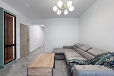 Apartament cu 2 camere semidecomandat, mobilat în Universitate