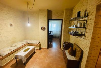 Apartament cu 3 camere decomandat, mobilat în Iancului
