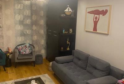 Vânzare apartament 3 camere - 4