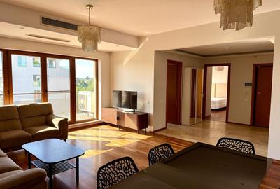 Apartament cu 3 camere decomandat în Floreasca
