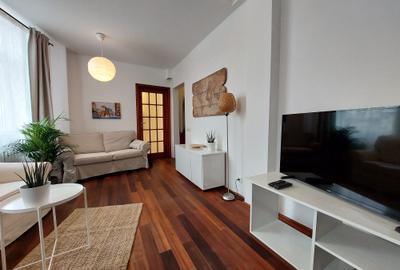 Apartament cu 2 camere semidecomandat în Cișmigiu