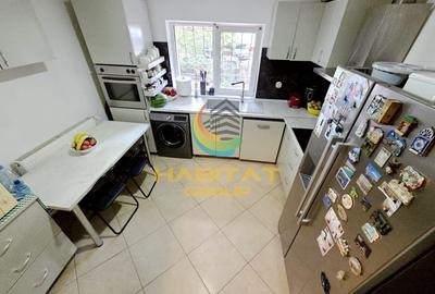 Apartament 4 camere an 1993 7 min Metrou Eroii Revolutiei 12 min Brancoveanu - 10