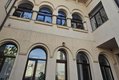Vanzare vila complet renovata,ideal birou, 450mp Stefan Cel Mare Lizeanu - 1