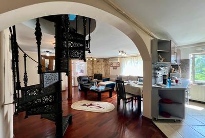 Apartament cu 5 camere, mobilat în Zorilor
