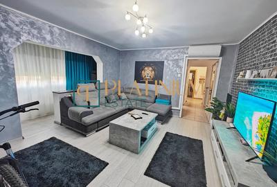 Apartament cu 3 camere semidecomandat, mobilat în Aradului