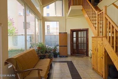 Lunei - Ion Neculce, 2 Apartamente. Mansarda 157 mp. Anexe, Lot 475 mp - 3